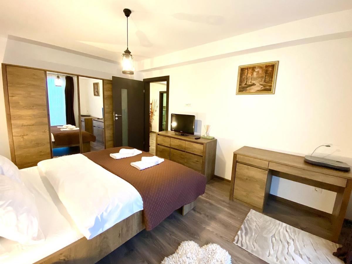 Urban Guesthouse ブラショフ エクステリア 写真